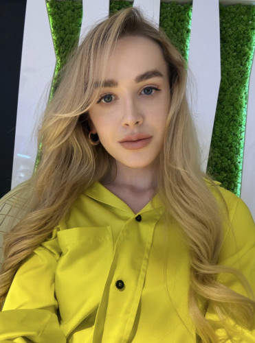 Mila Rose