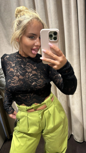 Kinky Girl Stephany