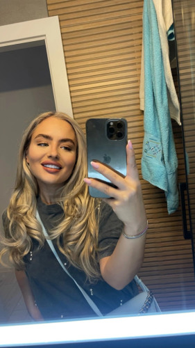 Kinky Girl Stephany