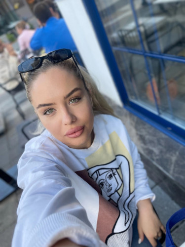 Kinky Girl Stephany
